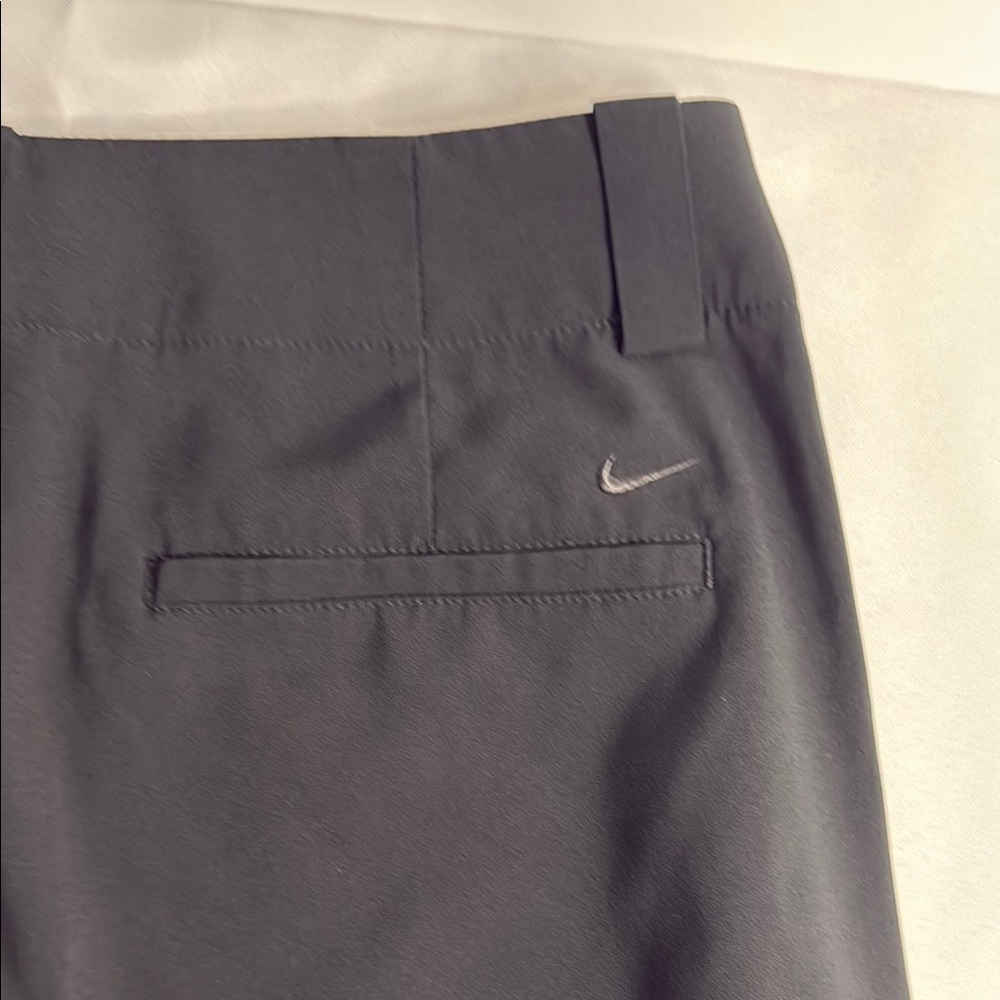 Nike Black Athletic Shorts Performance Design - Picture 3 of 8